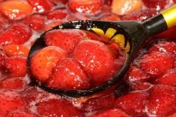 Çilek (Pişmiş) Kaç Kalori?