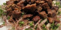 Koyun Karaciğer (Pişmiş) Kaç Kalori?