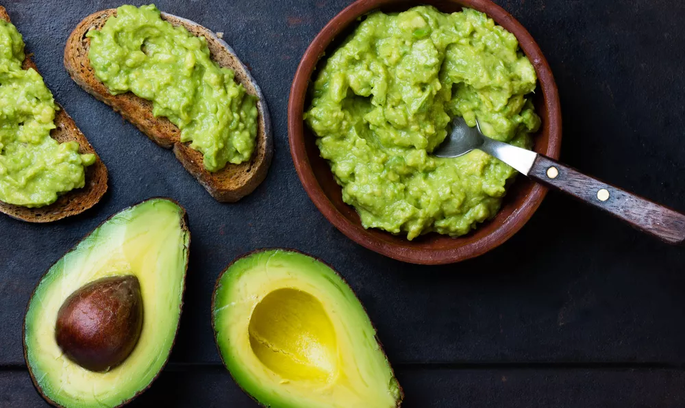Film keyfinize ortak olacak sağlıklı bir atıştırmalık: Guacamole
