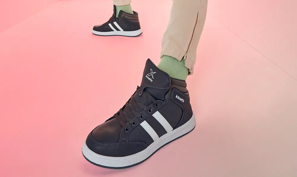 Bu sneakerlarla daha sağlıklı bir size yürüyoruz!