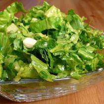 Yeşil Salata (Yağsız) Tarifi