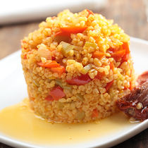 Domatesli Kepekli Bulgur Pilavı Tarifi