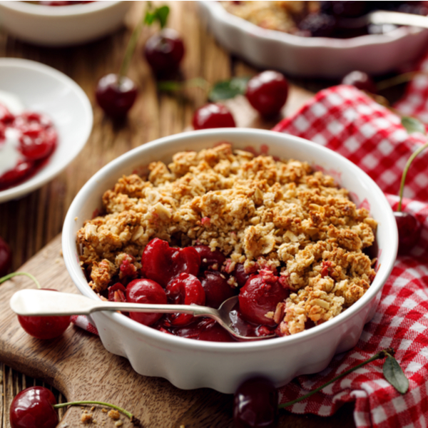 Glutensiz Muzlu Ve Turna Yemişli Crumble