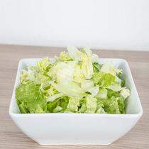 Marul Salatası (Yağlı) Tarifi