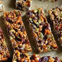 Pişirilmeyen Granola Bar Tarifi