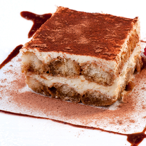 Tatlandırıcılı Islak Tiramisu Tarifi
