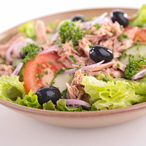 Ton Balıklı Denizci Salatası Tarifi