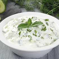 Yoğurtlu Semizotu Salatası Tarifi