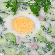 Yoğurtlu Yumurta Salatası
