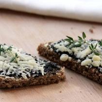 Zeytin Ezmeli Çıtır Ekmek Tarifi
