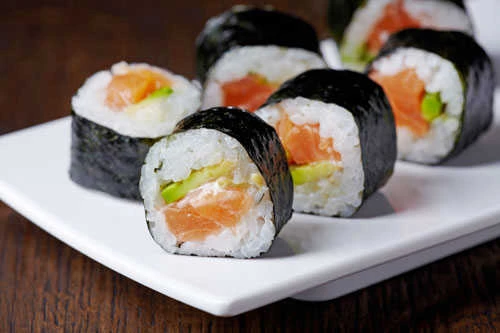 Avokado Sushi Roll
