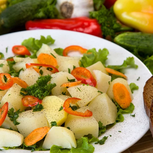 Havuç ve Patates Salatası