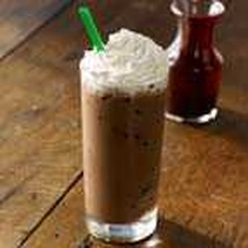 Starbucks Buzlu Caffe Mocha Kremalı (Yağlı Süt)