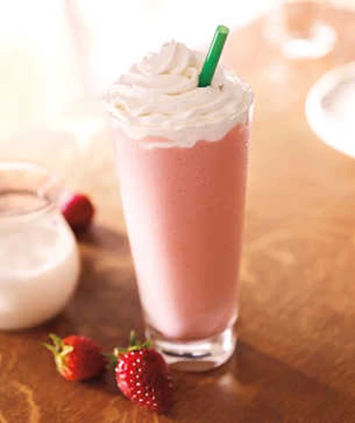 Starbucks Frappuccino Strawberries and Cream Soya Sütlü
